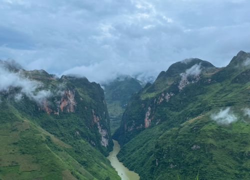 4-Day Ha Giang Loop Car Tour